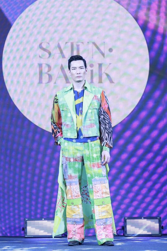 “ดีพร้อม” โชว์ 20 ต้นแบบ Premium หนุนพลังซอฟต์พาวเวอร์ ตามแนวทางคอมมูนิตี้ ของ ”อธิบดีณัฏฐิญา“ ผลักดันแฟชั่นมุสลิมไทยสู่สากล สอดรับนโยบาย รมว.เอกนัฏ คาดสร้างมูลค่ากว่า 70 ล้านบาท