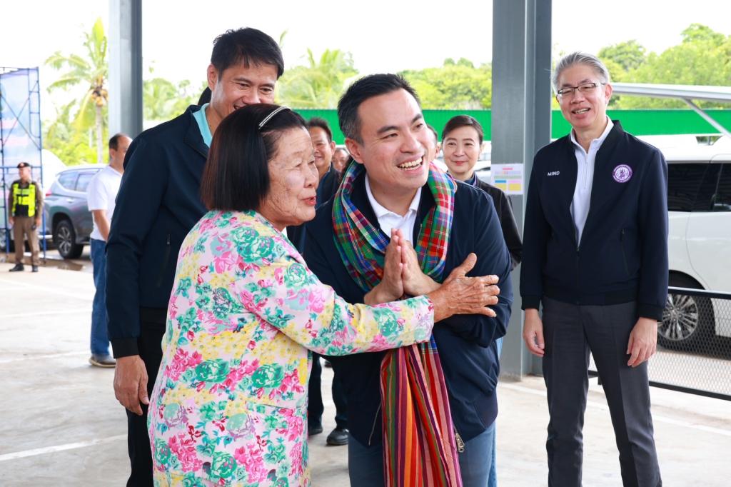 ”รัฐมนตรีเอกนัฏ“ ลงพื้นที่ชัยภูมิ มอบ “ดีพร้อม” สร้างอาชีพ เสริมรายได้ กระตุ้นเศรษฐกิจชุมชนเทพสถิต ภายใต้ DIPROM Community ให้ยั่งยืน
