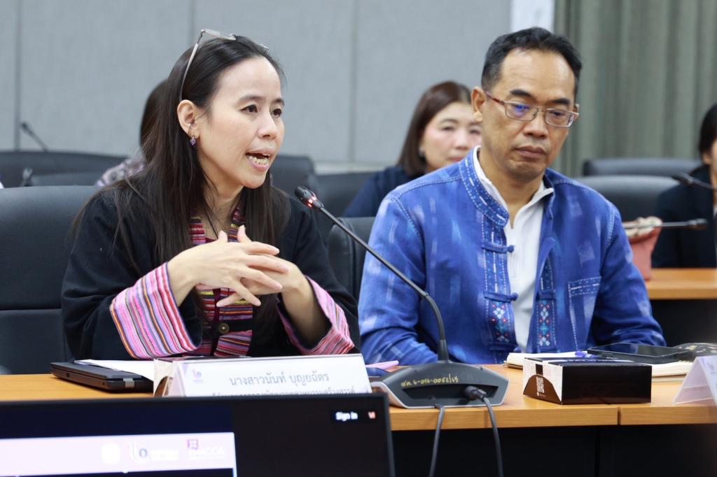 “อธิบดีณัฐฏิญา” ระดมขุนพลดีพร้อม เตรียมจัดอีเว้นท์ใหญ่ส่งท้ายปี มหกรรม “เสน่ห์ไทย” อวดโฉมอัตลักษณ์และศักยภาพ Soft Power อาหารและแฟชั่นผ่านศิลปะและวิถีชีวิตแบบไทย พร้อมหนุนพลังซอฟต์พาวเวอร์ไทยสู่สากล ตามนโยบาย รมว.เอกนัฏ