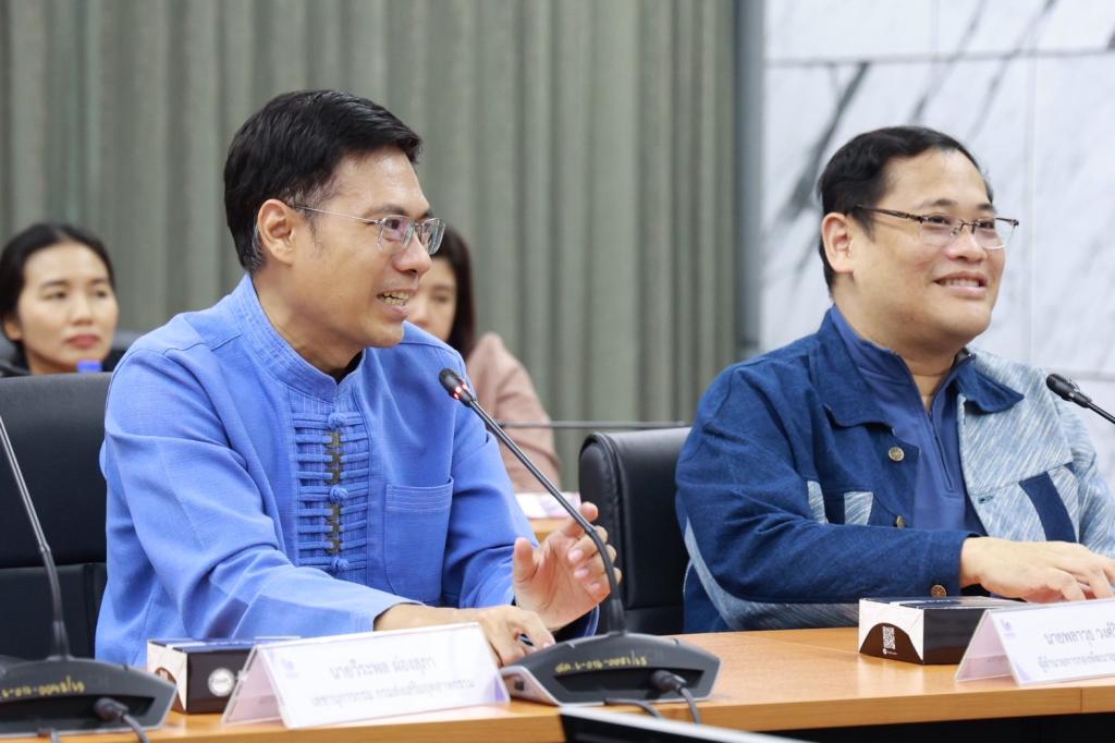 “อธิบดีณัฐฏิญา” ระดมขุนพลดีพร้อม เตรียมจัดอีเว้นท์ใหญ่ส่งท้ายปี มหกรรม “เสน่ห์ไทย” อวดโฉมอัตลักษณ์และศักยภาพ Soft Power อาหารและแฟชั่นผ่านศิลปะและวิถีชีวิตแบบไทย พร้อมหนุนพลังซอฟต์พาวเวอร์ไทยสู่สากล ตามนโยบาย รมว.เอกนัฏ