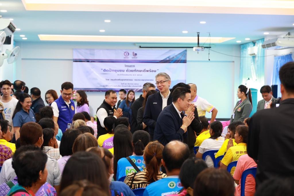 “รมว.เอกนัฏ” ลงพื้นที่ ชื่นชม “ดีพร้อม” ยกระดับ ศก.ฐานราก จังหวัดนครสวรรค์ ดึงวัตถุดิบท้องถิ่น ต่อยอดสร้างรายได้ให้ชุมชน