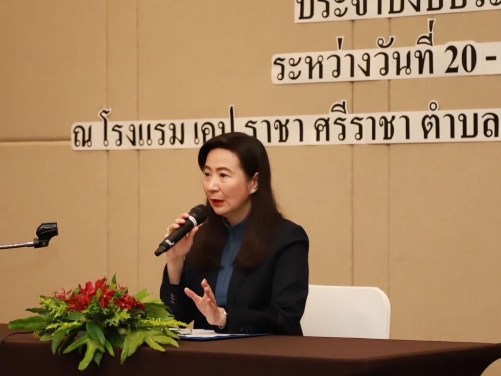 “ดีพร้อม” ติดอาวุธ “คนดีพร้อม : ดีพร้อมเปย์” เพื่อเชื่อมโยงผลการดำเนินงานที่ดี และเตรียมพร้อมรับมือการเปลี่ยนแปลง ตามแนวทาง 4 ให้ 1 ปฏิรูป ของ อธิบดีณัฏฐิญา