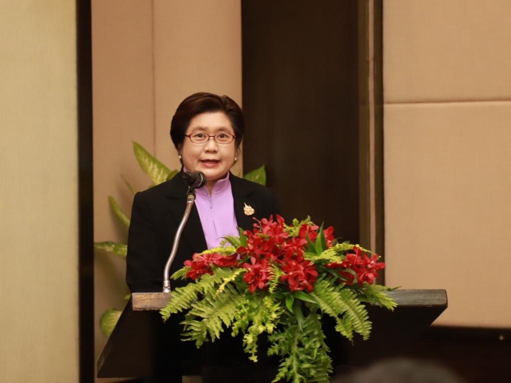“ดีพร้อม” ติดอาวุธ “คนดีพร้อม : ดีพร้อมเปย์” เพื่อเชื่อมโยงผลการดำเนินงานที่ดี และเตรียมพร้อมรับมือการเปลี่ยนแปลง ตามแนวทาง 4 ให้ 1 ปฏิรูป ของ อธิบดีณัฏฐิญา