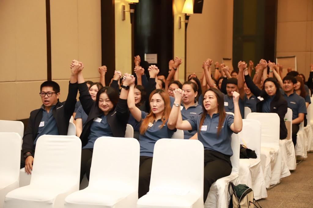 “ดีพร้อม” ติดอาวุธ “คนดีพร้อม : ดีพร้อมเปย์” เพื่อเชื่อมโยงผลการดำเนินงานที่ดี และเตรียมพร้อมรับมือการเปลี่ยนแปลง ตามแนวทาง 4 ให้ 1 ปฏิรูป ของ อธิบดีณัฏฐิญา