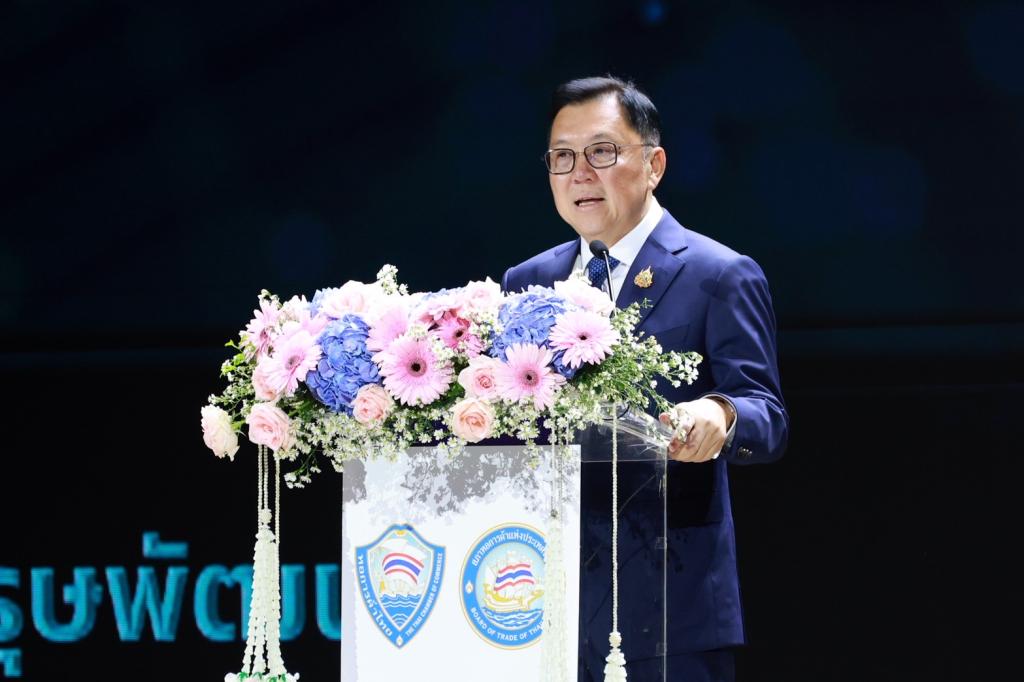 สุดยอดหน่วยงานภาครัฐ! “ดีพร้อม : ขับเคลื่อนสำเภาธุรกิจ-บนกระแสนาวาสีทอง“ ของเศรษฐกิจสังคมโลกใหม่ ด้วยเรือธงดีพร้อมที่ทันสมัย สะอาด สะดวก โปร่งใส ขจัดอุปสรรคให้อุตสาหกรรมไทย บนความภาคภูมิใจในนโยบาย รมว.เอกนัฏ ผงาดรับรางวัล ”สำเภา-นาวาทอง“ ปี 68