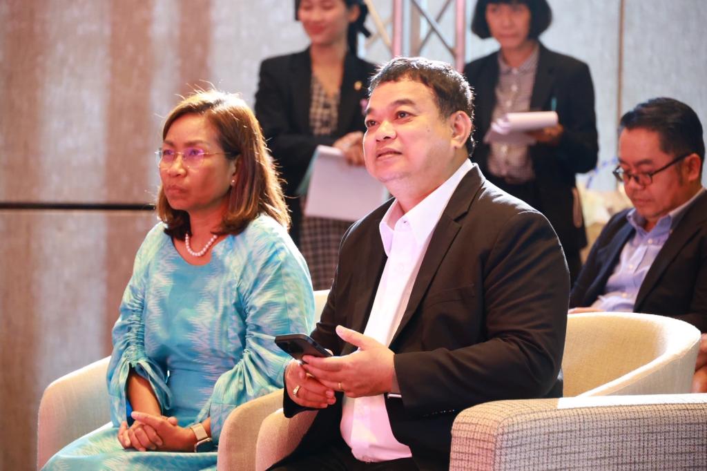 “ดีพร้อม” เปิดติว สูตรเด็ดเชฟอาหารไทยมืออาชีพ ผลักดันพลังซอฟต์พาวเวอร์อาหารรสชาติไทย โตไกลสู่ตลาดโลก ผ่านทูตวัฒนธรรม