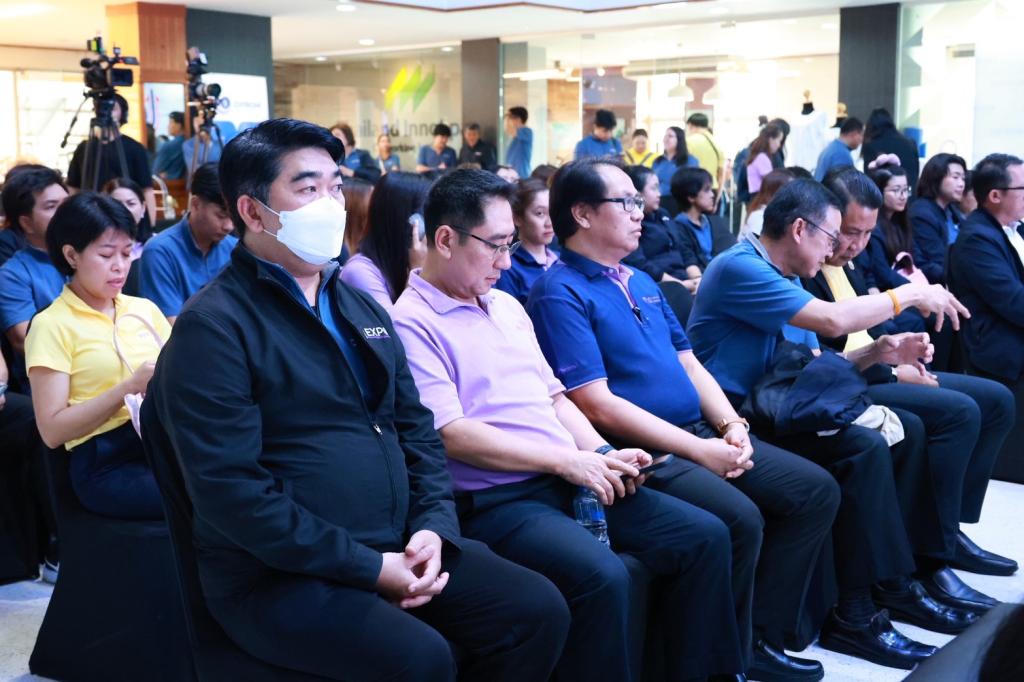 “ปลัดณัฐพล” สั่งการ “อธิบดีณัฏฐิญา“ ลงพื้นที่เมืองล้านนา เปิดตัวศูนย์ออกแบบ Thai-IDC ขยายบริการออกแบบและพัฒนาผลิตภัณฑ์สู่ภูมิภาค เดินหน้าปั้นนักออกแบบมือโปร พร้อมให้บริการครบวงจร