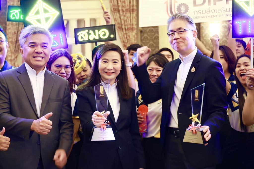 “ดีพร้อมเลิศรัฐ” !! สุดยอดหน่วยงานคว้า “รางวัลคุณภาพการบริหารจัดการภาครัฐ (PMQA) รายหมวด” รางวัลเลิศรัฐ ปี 68 สะท้อนความสำเร็จองค์กรแห่งความเป็นเลิศการวางแผนยุทธ์ศาสตร์และสื่อสารเพื่อนำไปสู่การปฏิบัติ
