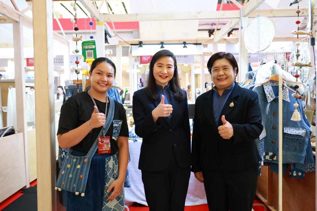 "ดีพร้อม" เปิดตัวดินแดนแสนสร้างสรรค์ “DIPROM CREATIVE LAND” พัฒนาศักยภาพอุตสาหกรรมครบวงจร ยกระดับแบรนด์ไทยอย่างยั่งยืน