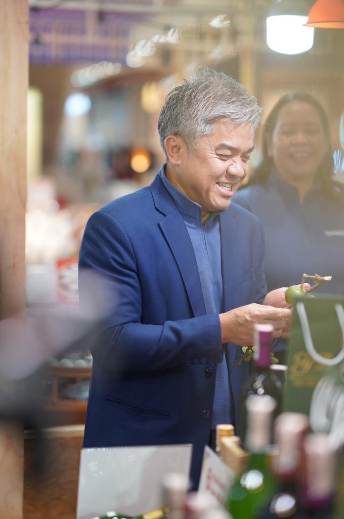 "ดีพร้อม" เปิด “ออนซอนอีสาน” ข้ามภาคบุกศรีราชา ยก 50 ผู้ประกอบการ ทดสอบตลาด หนุนเอสเอ็มอี–วิสาหกิจชุมชนสู่ตลาดสมัยใหม่