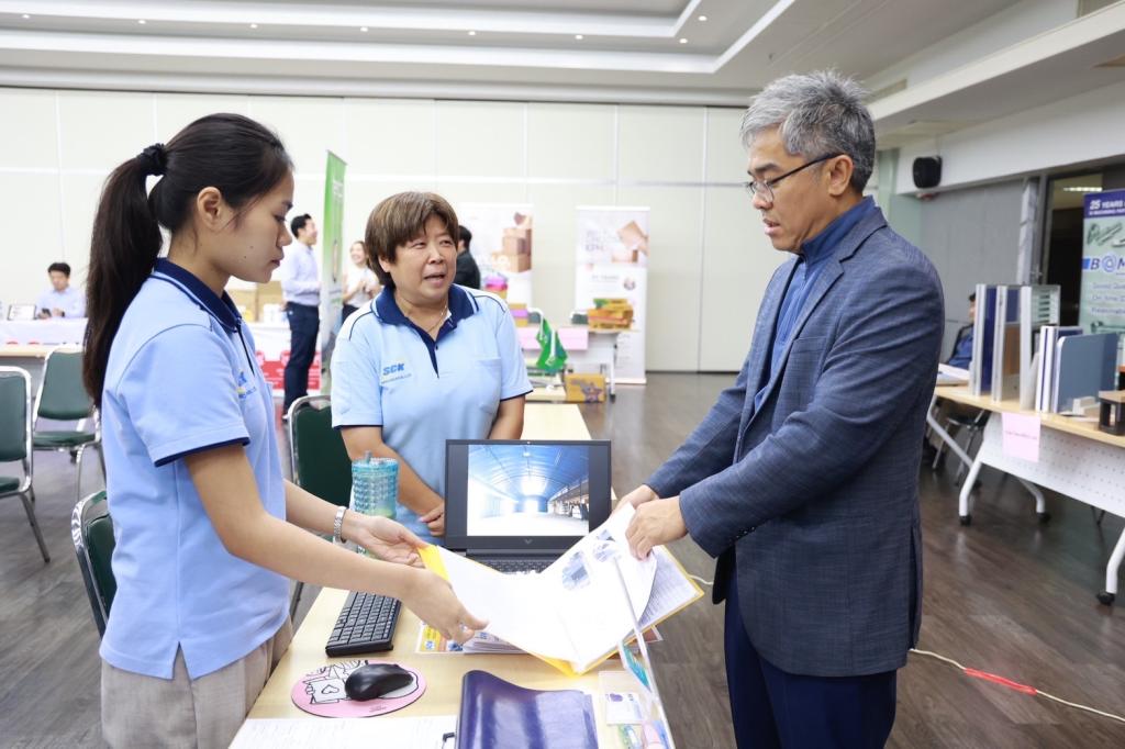 “ดีพร้อม” ปลุกไฟนักธุรกิจรุ่นใหม่ ติดอาวุธ เติมทักษะ สร้างเครือข่าย “DIPROM Young SMEs Network รุ่น2” ตอบโจทย์นโยบาย อธิบดีณัฏฐิญา คาดเกิดมูลค่าทางเศรษฐกิจกว่า 50 ล้านบาท