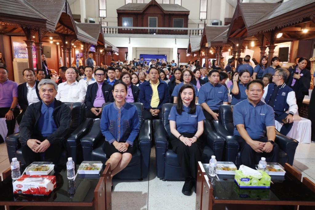 “อธิบดีณัฏฐิญา” นำทีมลงสุพรรณบุรี เปิดบ้าน DIPROM Center 8 โชว์ “ศูนย์นวัตกรรมอาหารชุมชน” ยกระดับมาตรฐาน–ทักษะ–ตลาด ดันผู้ประกอบการภาคกลางตะวันตกสู่โมเดิร์นเทรด