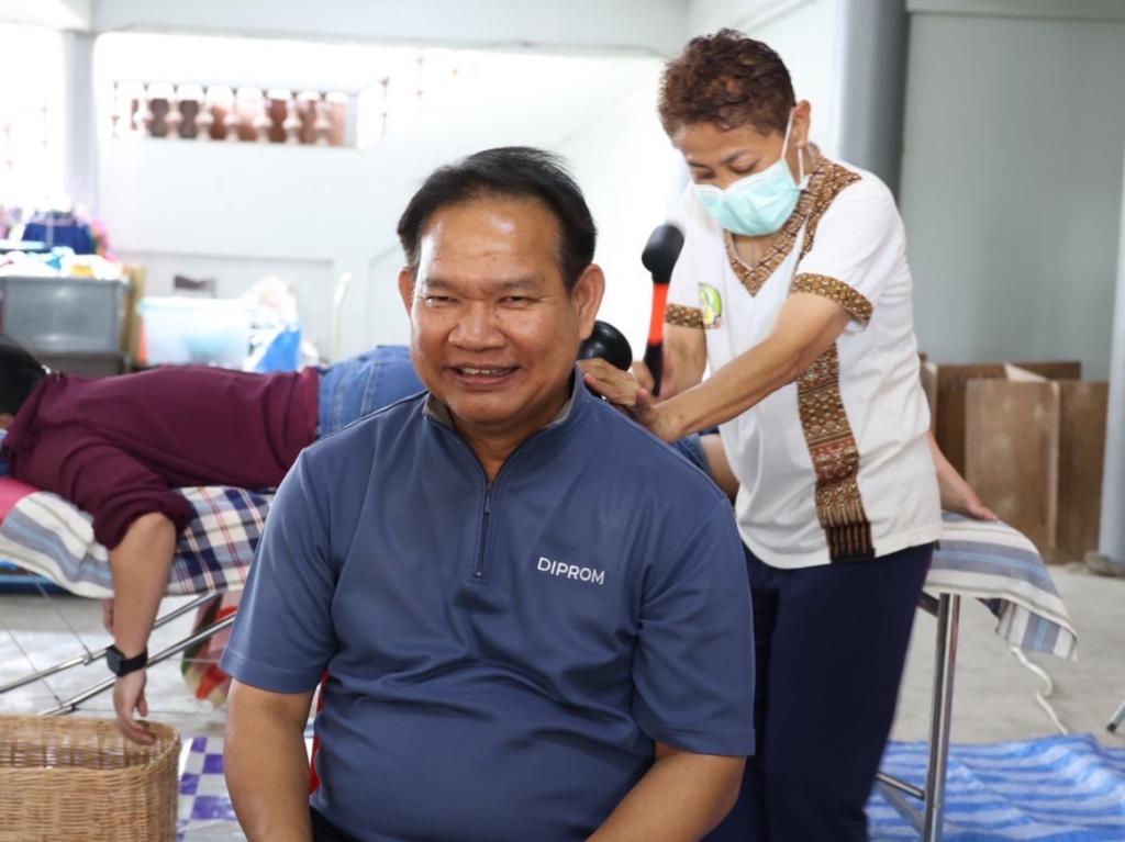 “อธิบดีณัฏฐิญา” นำทีมลงสุพรรณบุรี เปิดบ้าน DIPROM Center 8 โชว์ “ศูนย์นวัตกรรมอาหารชุมชน” ยกระดับมาตรฐาน–ทักษะ–ตลาด ดันผู้ประกอบการภาคกลางตะวันตกสู่โมเดิร์นเทรด