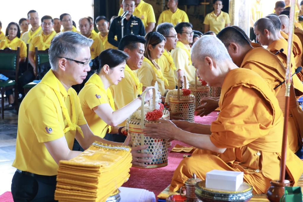 ทำดีด้วยหัวใจ! ชาวอุตสาหกรรมฯ รวมพลังครั้งใหญ่ พัฒนาวัดสุทัศน์ฯ เฉลิมพระเกียรติ ร.8