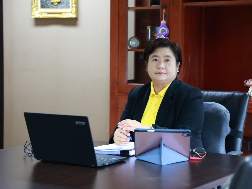 "ดีพร้อม" เข้าร่วมประชุมคณะกรรมการดำเนินงานวันสตรีสากลครั้งที่ 2/2568 หนุนส่งเสริมบทบาทความสำคัญของสุภาพสตรี พร้อมบูรณาการร่วมกับหน่วยงานภาครัฐ - เอกชน