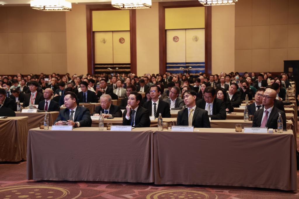 “รองอธิบดีดุสิต” ย้ำ “ดีพร้อม” มุ่งมั่นผลักดันอุตสาหกรรมยานยนต์และชิ้นส่วนยานยนต์ไทย สู่การเป็นศูนย์กลางการผลิตในเอเชีย