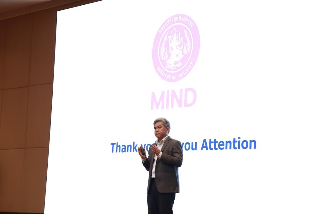 “รองอธิบดีดุสิต” ย้ำ “ดีพร้อม” มุ่งมั่นผลักดันอุตสาหกรรมยานยนต์และชิ้นส่วนยานยนต์ไทย สู่การเป็นศูนย์กลางการผลิตในเอเชีย