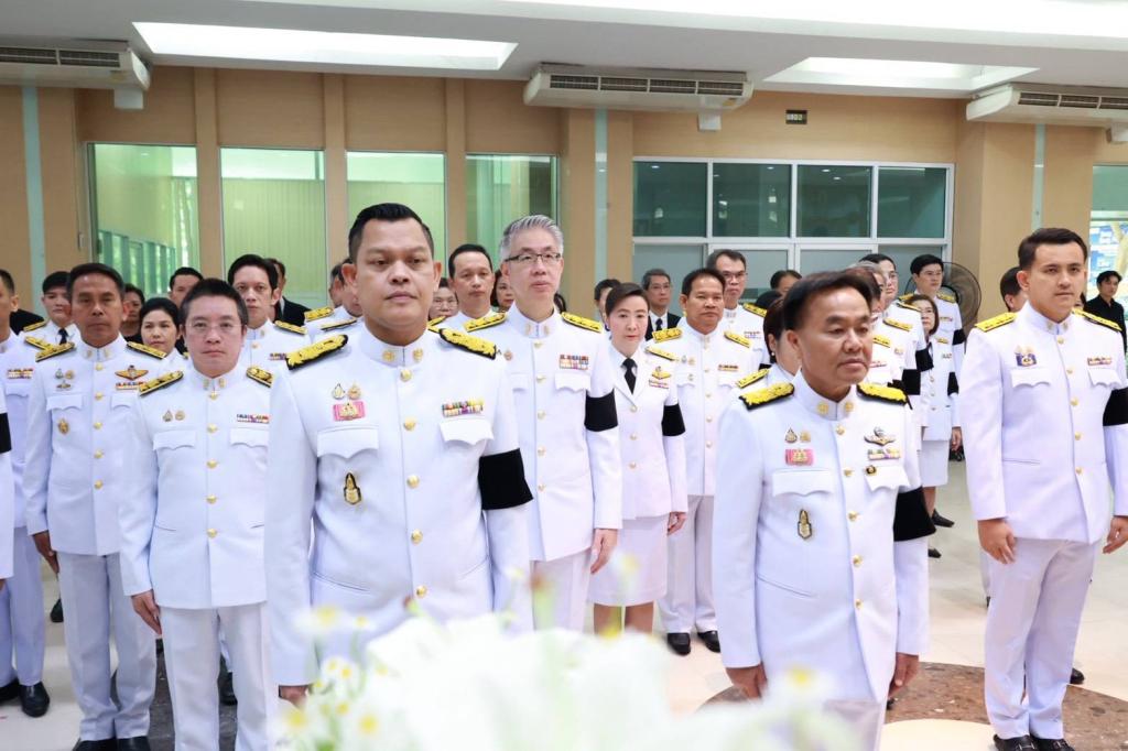 กระทรวงอุตสาหกรรมจัดพิธีถวายความอาลัย สมเด็จพระนางเจ้าสิริกิติ์ พระบรมราชินีนาถ พระบรมราชชนนีพันปีหลวง