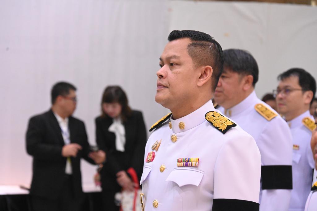 กระทรวงอุตสาหกรรมจัดพิธีถวายความอาลัย สมเด็จพระนางเจ้าสิริกิติ์ พระบรมราชินีนาถ พระบรมราชชนนีพันปีหลวง