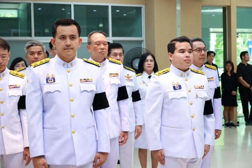 กระทรวงอุตสาหกรรมจัดพิธีถวายความอาลัย สมเด็จพระนางเจ้าสิริกิติ์ พระบรมราชินีนาถ พระบรมราชชนนีพันปีหลวง