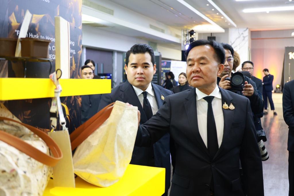 “จ่าเอก ยศสิงห์” เผยผลสำเร็จความร่วมมือ ดีพร้อม และ บ.เดลต้า ลุยสนับสนุนสตาร์ทอัพเข้าถึงแหล่งทุน พร้อมหนุนขับเคลื่อนธุรกิจด้วยนวัตกรรมสู่เชิงพาณิชย์