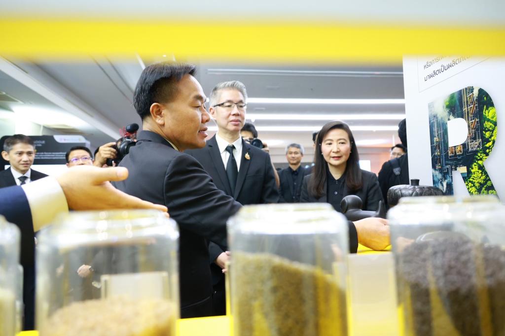 “จ่าเอก ยศสิงห์” เผยผลสำเร็จความร่วมมือ ดีพร้อม และ บ.เดลต้า ลุยสนับสนุนสตาร์ทอัพเข้าถึงแหล่งทุน พร้อมหนุนขับเคลื่อนธุรกิจด้วยนวัตกรรมสู่เชิงพาณิชย์