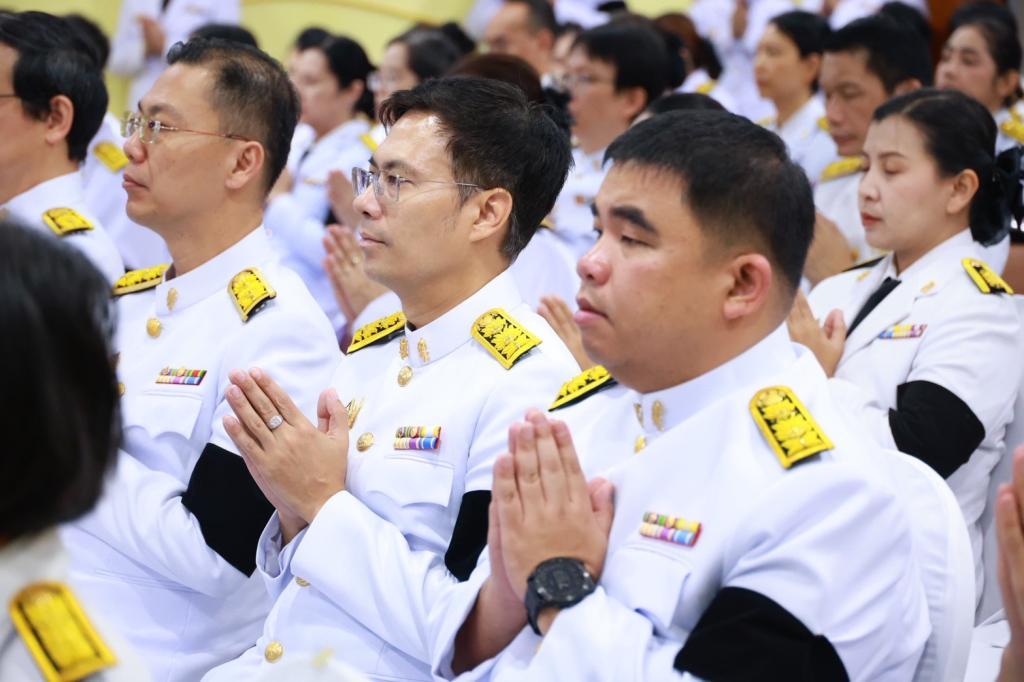 กระทรวงอุตสาหกรรม จัดพิธีบำเพ็ญกุศลปัณรสมวาร ครบ 15 วันในการเสด็จสวรรคต เพื่ออุทิศถวายเป็นพระราชกุศลแด่สมเด็จพระนางเจ้าสิริกิติ์ พระบรมราชินีนาถ พระบรมราชชนนีพันปีหลวง พระผู้เสด็จสู่สวรรคาลัย