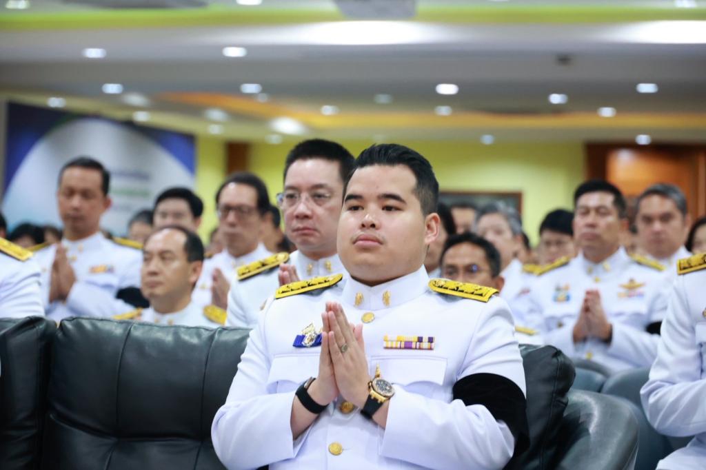 กระทรวงอุตสาหกรรม จัดพิธีบำเพ็ญกุศลปัณรสมวาร ครบ 15 วันในการเสด็จสวรรคต เพื่ออุทิศถวายเป็นพระราชกุศลแด่สมเด็จพระนางเจ้าสิริกิติ์ พระบรมราชินีนาถ พระบรมราชชนนีพันปีหลวง พระผู้เสด็จสู่สวรรคาลัย