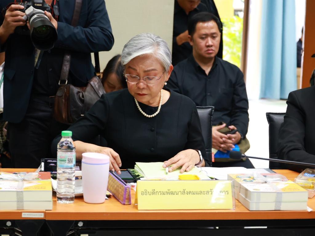 “รองอธิบดีพลาวุธ” ร่วมการประชุม คกก. ปฏิรูปที่ดินเพื่อการเกษตรกรรม เดินหน้าบูรณาการสร้างความมั่นคงให้เกษตรกรไทยทั่วประเทศ