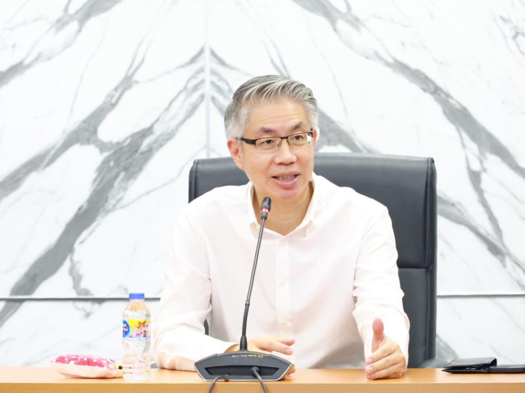 “กระทรวงอุตฯ” ผนึกกำลัง “ดีพร้อม” เปิดห้องแชร์ประสบการณ์ สร้าง Train the Trainer เตรียมพร้อม เดินหน้าสร้างงาน สร้างอาชีพ กระจายโอกาสทางเศรษฐกิจ ยกระดับคุณภาพชีวิตของประชาชนทั่วประเทศ