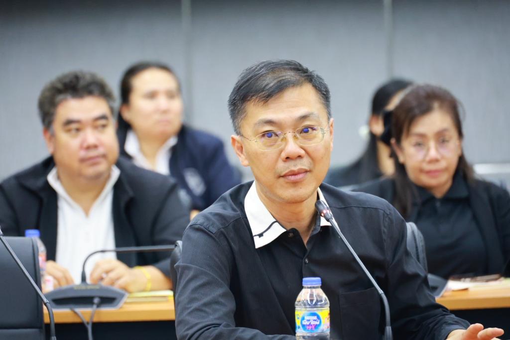 “กระทรวงอุตฯ” ผนึกกำลัง “ดีพร้อม” เปิดห้องแชร์ประสบการณ์ สร้าง Train the Trainer เตรียมพร้อม เดินหน้าสร้างงาน สร้างอาชีพ กระจายโอกาสทางเศรษฐกิจ ยกระดับคุณภาพชีวิตของประชาชนทั่วประเทศ