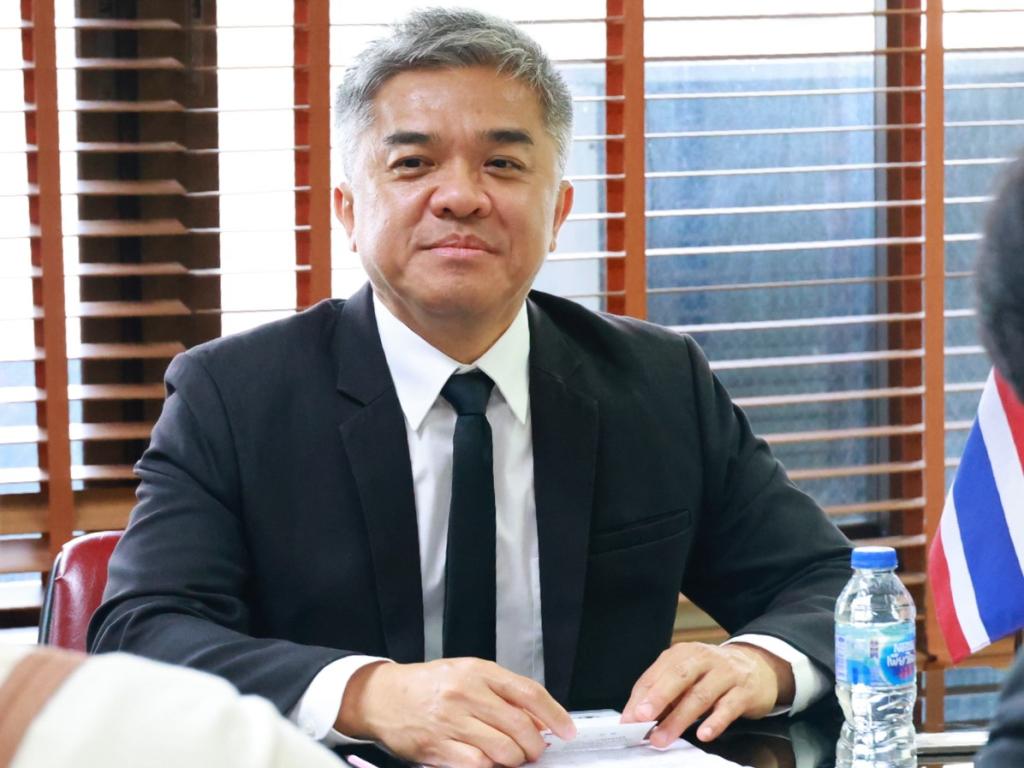 “ดีพร้อม” เปิดห้องต้อนรับ “SMRJ” แลกเปลี่ยนแนวคิดการพัฒนาแพลตฟอร์ม พร้อมสานต่อความร่วมมือยกระดับผู้ประกอบการ ไทย-ญี่ปุ่น