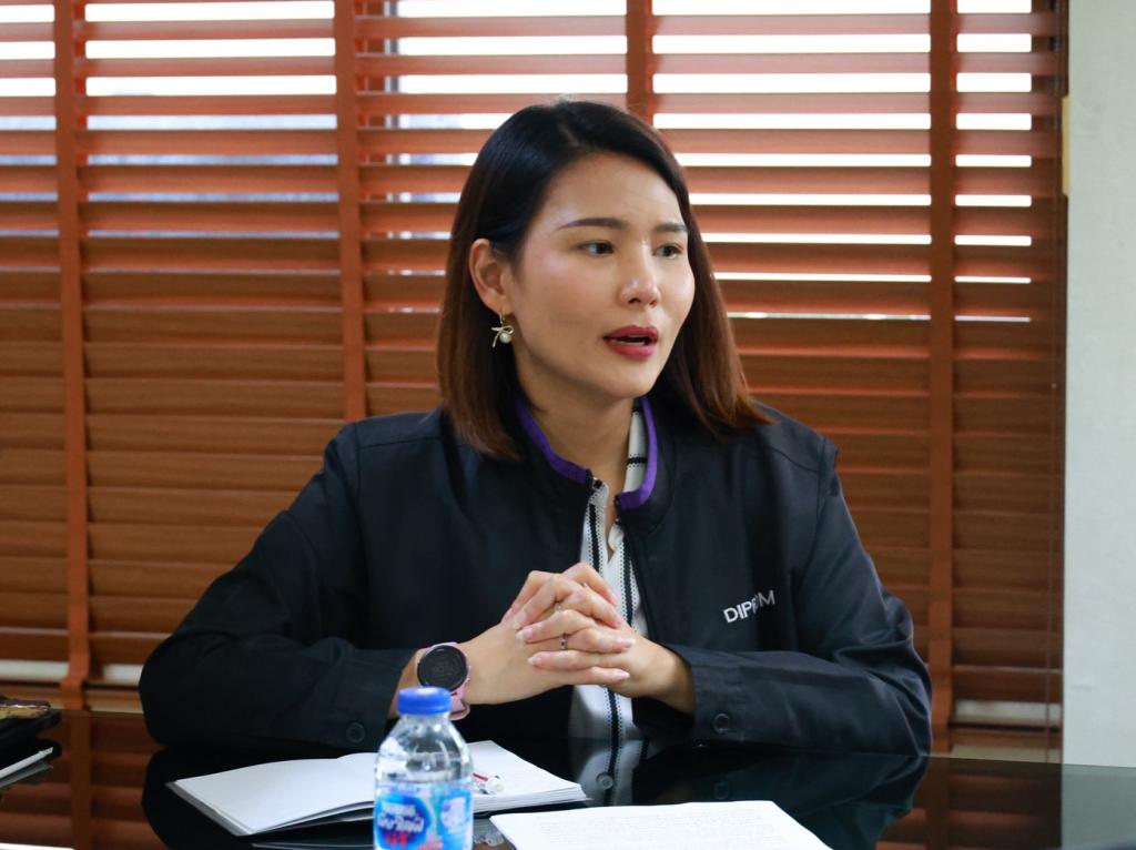 “ดีพร้อม” เปิดห้องต้อนรับ “SMRJ” แลกเปลี่ยนแนวคิดการพัฒนาแพลตฟอร์ม พร้อมสานต่อความร่วมมือยกระดับผู้ประกอบการ ไทย-ญี่ปุ่น