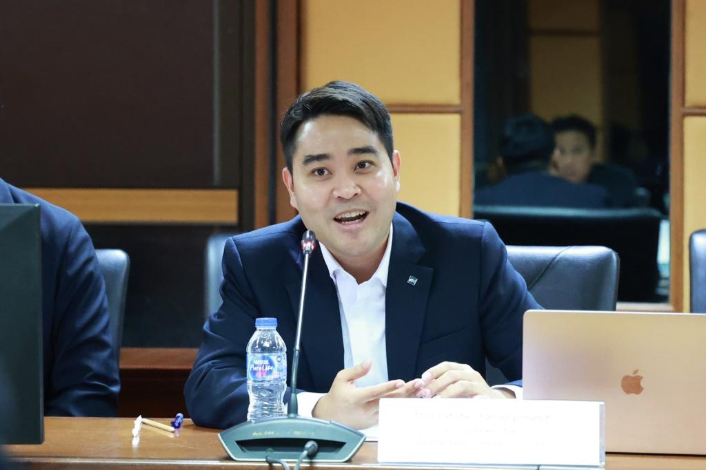 “รองอธิบดีดุสิต” หารือ บริษัท เวเธอร์นิวส์ เตรียมติดอาวุธ SME ไทย ด้วยเทคโนโลยีการพยากรณ์อากาศความแม่นยำสูง