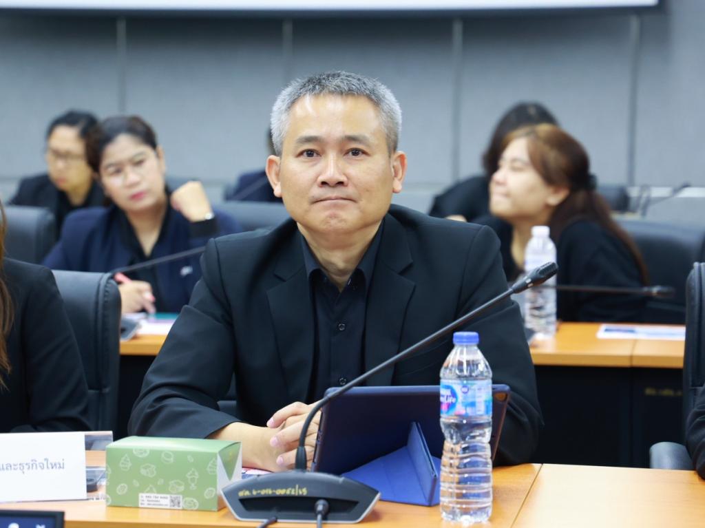 “อธิบดีณัฏฐิญา” นำทีมดีพร้อม ล้อมวงประชุมจัดทำคำของบปี 70 เตรียมพร้อมเสริมแกร่งธุรกิจไทย