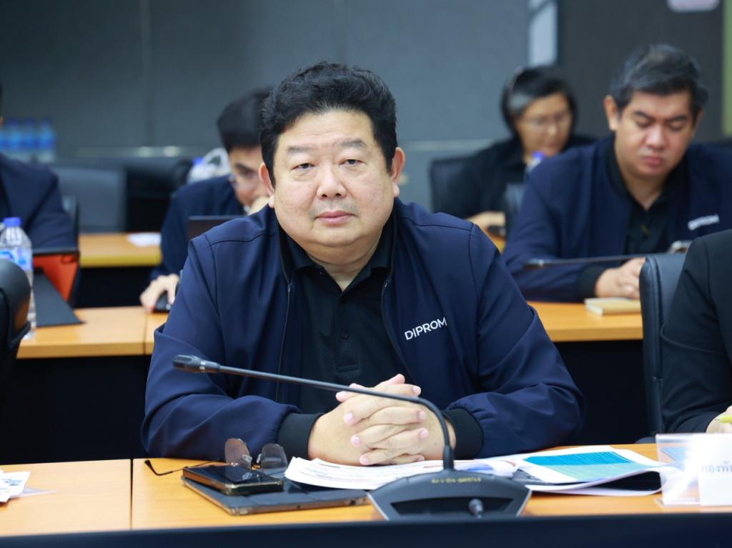 “อธิบดีณัฏฐิญา” นำทีมดีพร้อม ล้อมวงประชุมจัดทำคำของบปี 70 เตรียมพร้อมเสริมแกร่งธุรกิจไทย