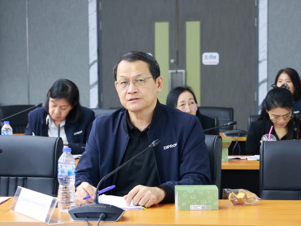 “อธิบดีณัฏฐิญา” นำทีมดีพร้อม ล้อมวงประชุมจัดทำคำของบปี 70 เตรียมพร้อมเสริมแกร่งธุรกิจไทย