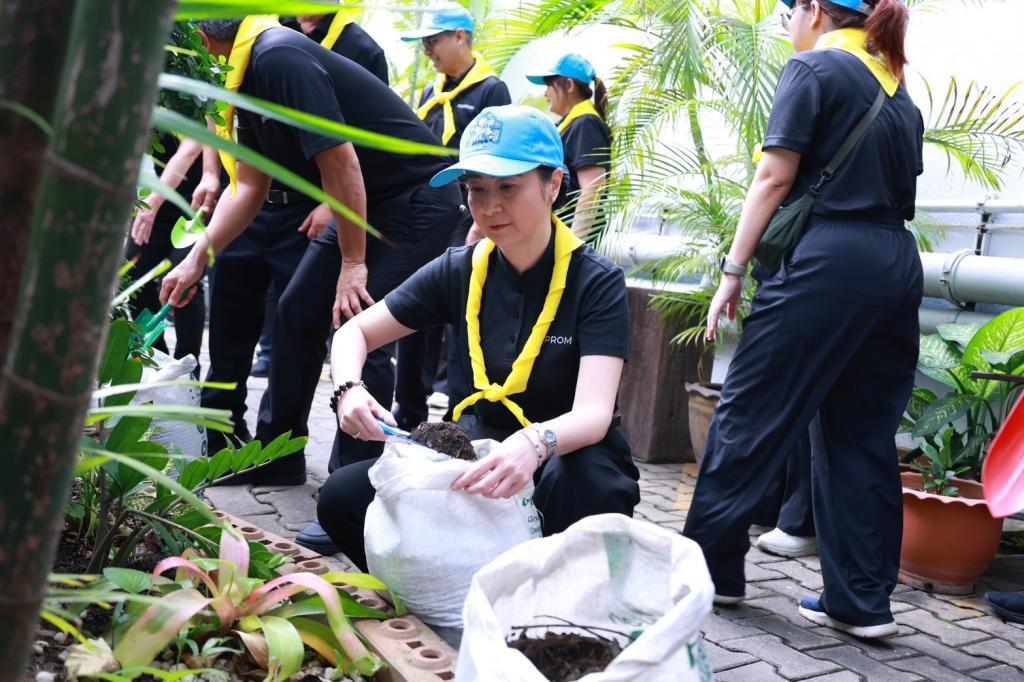 “อธิบดีณัฏฐิญา” นำทีมดีพร้อมรวมพลังทำความดีด้วยหัวใจ อาสา “เปลี่ยนขยะให้เป็นบุญ” ถวายเป็นพระราชกุศลแด่พระบาทสมเด็จพระมงกุฏเกล้าเจ้าอยู่หัว และ สมเด็จเจ้าฟ้าฯ กรมพระนครปฐมบรมขัตติยานี มหาธีรราชธิดา