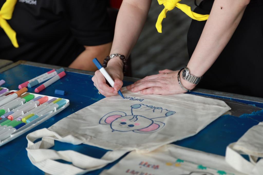 “อธิบดีณัฏฐิญา” นำทีมดีพร้อมรวมพลังทำความดีด้วยหัวใจ อาสา “เปลี่ยนขยะให้เป็นบุญ” ถวายเป็นพระราชกุศลแด่พระบาทสมเด็จพระมงกุฏเกล้าเจ้าอยู่หัว และ สมเด็จเจ้าฟ้าฯ กรมพระนครปฐมบรมขัตติยานี มหาธีรราชธิดา