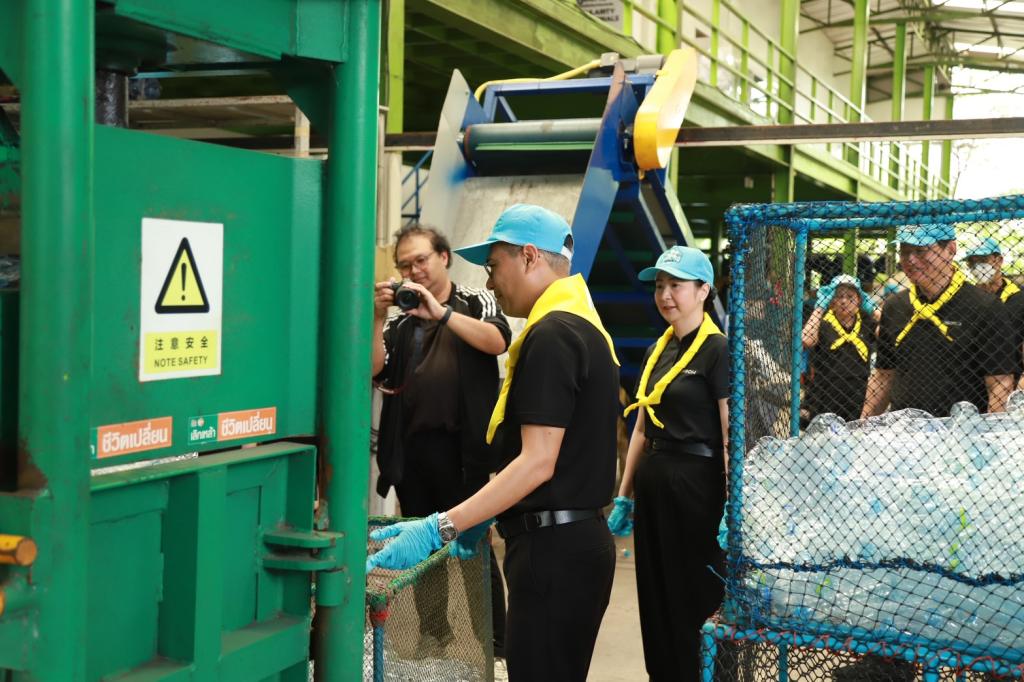 “อธิบดีณัฏฐิญา” นำทีมดีพร้อมรวมพลังทำความดีด้วยหัวใจ อาสา “เปลี่ยนขยะให้เป็นบุญ” ถวายเป็นพระราชกุศลแด่พระบาทสมเด็จพระมงกุฏเกล้าเจ้าอยู่หัว และ สมเด็จเจ้าฟ้าฯ กรมพระนครปฐมบรมขัตติยานี มหาธีรราชธิดา