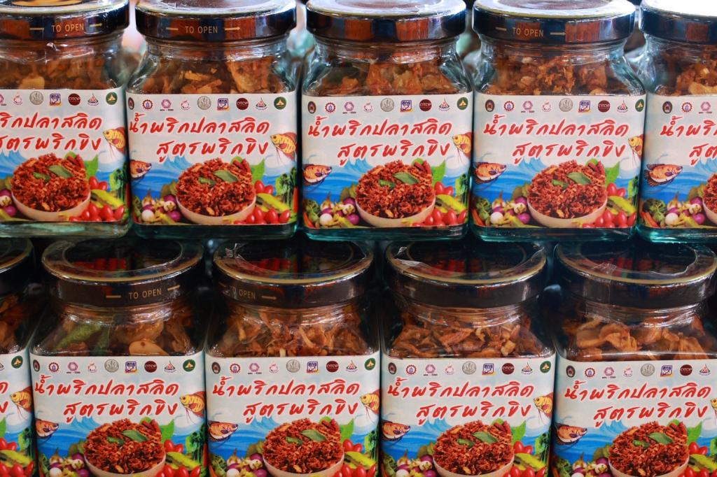 “ดีพร้อม” ดันเศรษฐกิจฐานราก เสิร์ฟโครงการปั้นอาชีพให้ดีพร้อม ชู 4 หลักสูตรเด็ด ยกระดับคุณภาพชีวิตชาวฉะเชิงเทรา