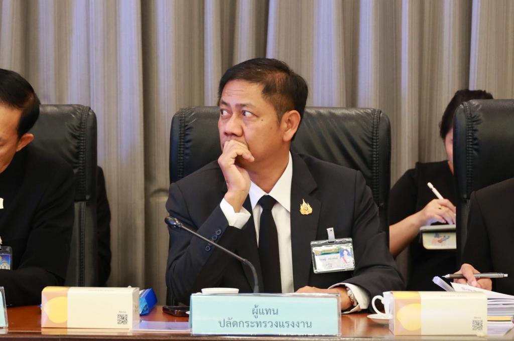 “รองพลาวุธ” ร่วมประชุม คกก. ส่งเสริม SME เร่งขับเคลื่อนแผนช่วย ผปก. SME ไทย เสริมสภาพคล่อง เพิ่มโอกาสเติบโตยั่งยืน