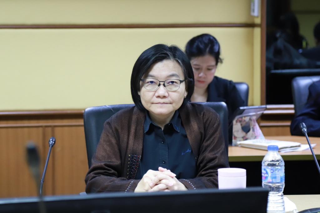 “อธิบดีณัฏฐิญา”  เดินหน้ากำหนดมาตรการเร่งด่วนเยียวยา ฟื้นฟู ช่วยเหลือเอสเอ็มอีในพื้นที่ภาคใต้ พร้อมส่งตรงถึงมือเจ้าหน้าที่ดีพร้อมและประชาชนชาวหาดใหญ่ หวังช่วยฟื้นฟูหาดใหญ่กลับคืนสู่สภาพแข็งแรงโดยไว