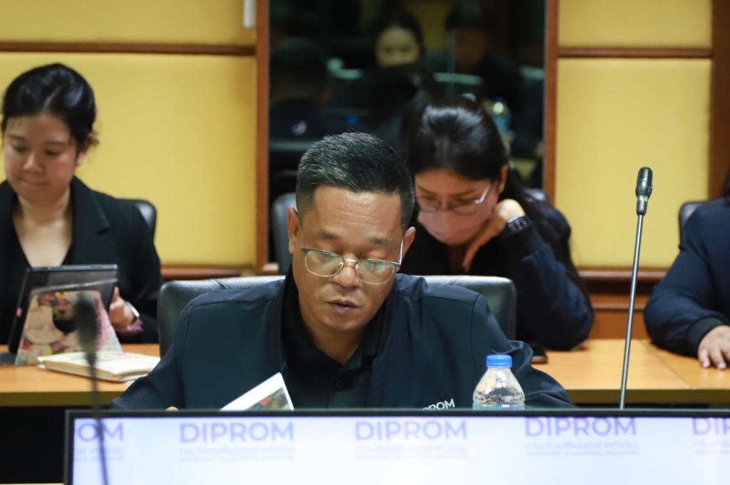 “อธิบดีณัฏฐิญา”  เดินหน้ากำหนดมาตรการเร่งด่วนเยียวยา ฟื้นฟู ช่วยเหลือเอสเอ็มอีในพื้นที่ภาคใต้ พร้อมส่งตรงถึงมือเจ้าหน้าที่ดีพร้อมและประชาชนชาวหาดใหญ่ หวังช่วยฟื้นฟูหาดใหญ่กลับคืนสู่สภาพแข็งแรงโดยไว