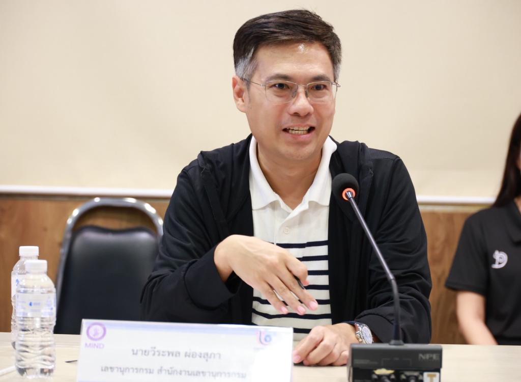 “อธิบดีณัฏฐิญา“ ช้อป-ชม-เชียร์ SMEs ภาคเหนือในงาน ‘อุตสาหกรรมแฟร์ : มาเหนือ’ ขนของดีมาจำหน่ายภายในงานเพียบ !!!