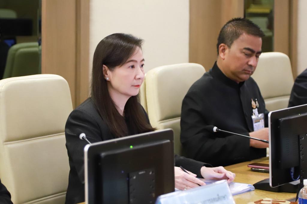 "อธิบดีณัฏฐิญา" ร่วมประชุมบอร์ด  สสว.  พิจารณาจัดสรรงบฯ หนุนผู้ประกอบการเอสเอ็มอีทั่วประเทศ มุ่งเสริมความแข็งแกร่งและเพิ่มสัดส่วน GDP ภายใน 7 ปี