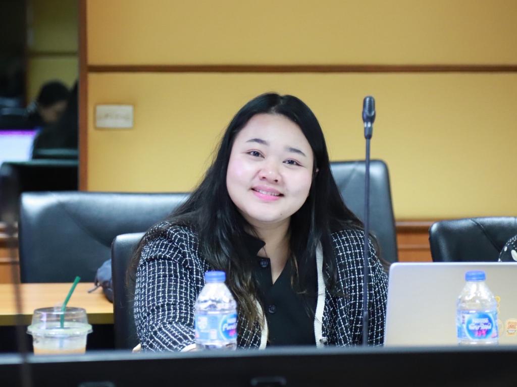 “รองอธิบดีพลาวุธ” นั่งหัวโต๊ะประชุมคณะทำงานฯ ทบทวนเกณฑ์ ตัวชี้วัด การบริหารความเสี่ยง เน้นย้ำเป็นกระบวนการสำคัญในการผลักดันเงินทุนหมุนเวียนให้เดินหน้าอย่างเป็นระบบและมีประสิทธิภาพ