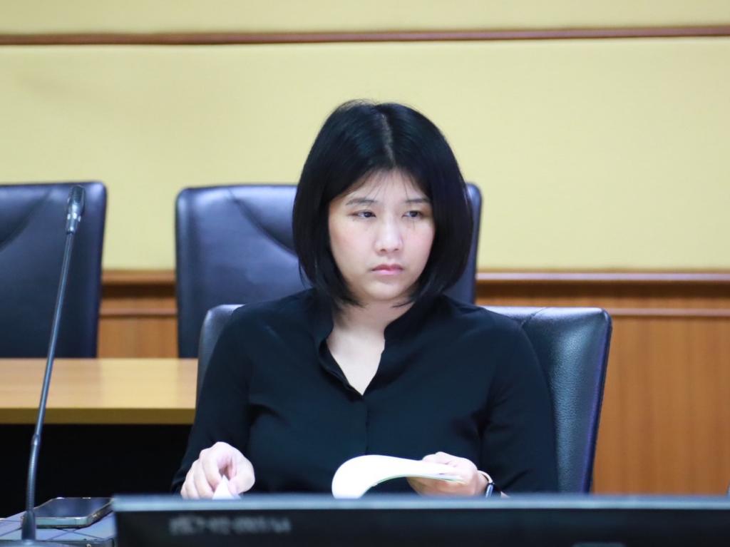 “รองอธิบดีพลาวุธ” นั่งหัวโต๊ะประชุมคณะทำงานฯ ทบทวนเกณฑ์ ตัวชี้วัด การบริหารความเสี่ยง เน้นย้ำเป็นกระบวนการสำคัญในการผลักดันเงินทุนหมุนเวียนให้เดินหน้าอย่างเป็นระบบและมีประสิทธิภาพ