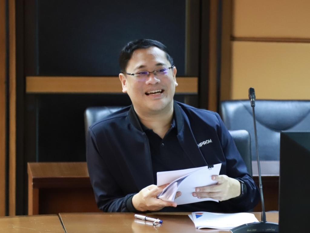 “อธิบดีณัฏฐิญา” ร่วมประชุมบอร์ดอนุ กขค. เดินหน้าแผนงาน Mobile Clinic ช่วย ผปก. รายย่อย เข้าถึง ใช้ประโยชน์จากกฎหมาย ผลักดันธุรกิจให้เติบโตในเวทีการค้า