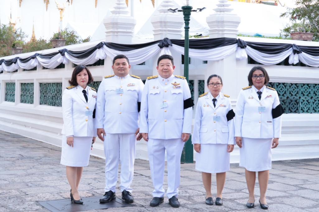 กรมส่งเสริมอุตสาหกรรมร่วมผลัดเวรเฝ้าฯ ในพระพิธีธรรมสวดพระอภิธรรมพระบรมศพ สมเด็จพระนางเจ้าสิริกิติ์ พระบรมราชินีนาถพระบรมราชชนนีพันปีหลวง